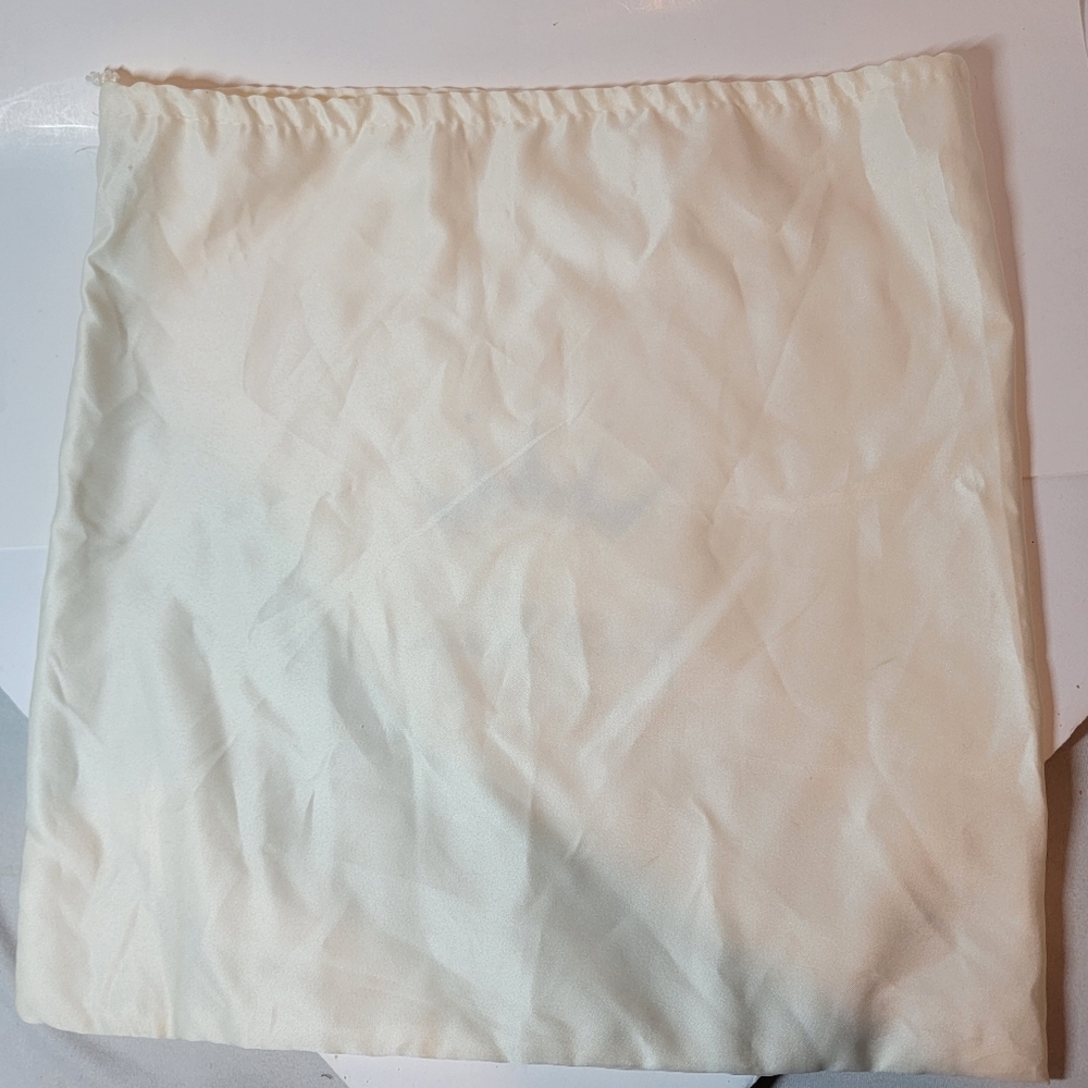 Dust Bag - Picture 3 of 4